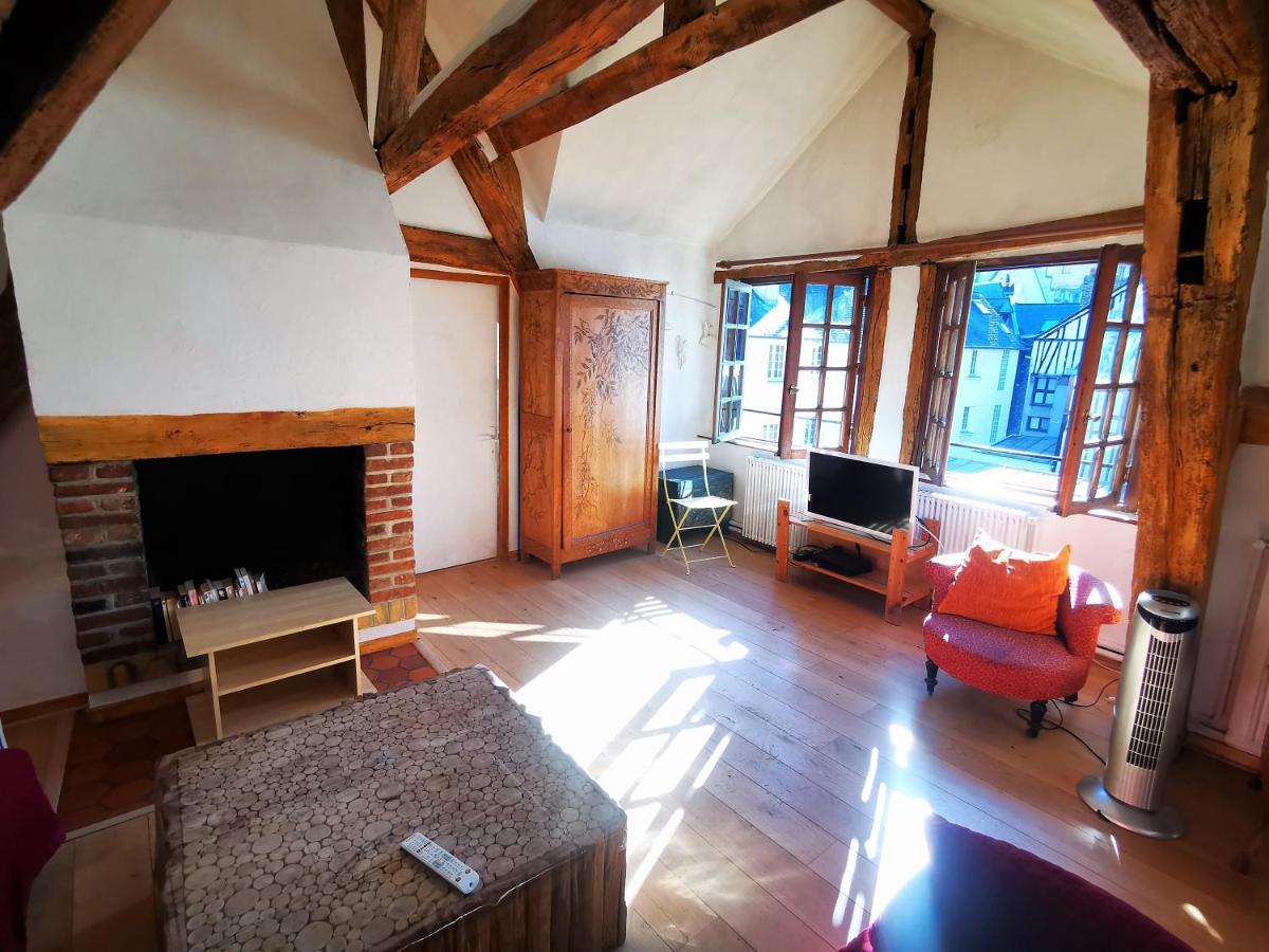 Les Toits De Rouen ✧ Atypique Et Familial Apartment Екстериор снимка
